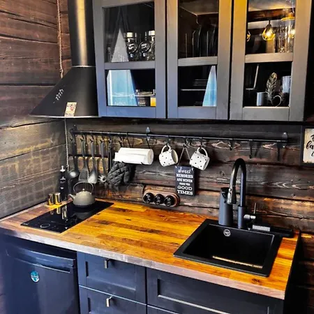 Lejlighed Cozy - Self Check-in, Free Parking