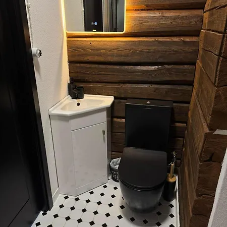 Apartment Cozy - Self Check-in, Free Parking *
